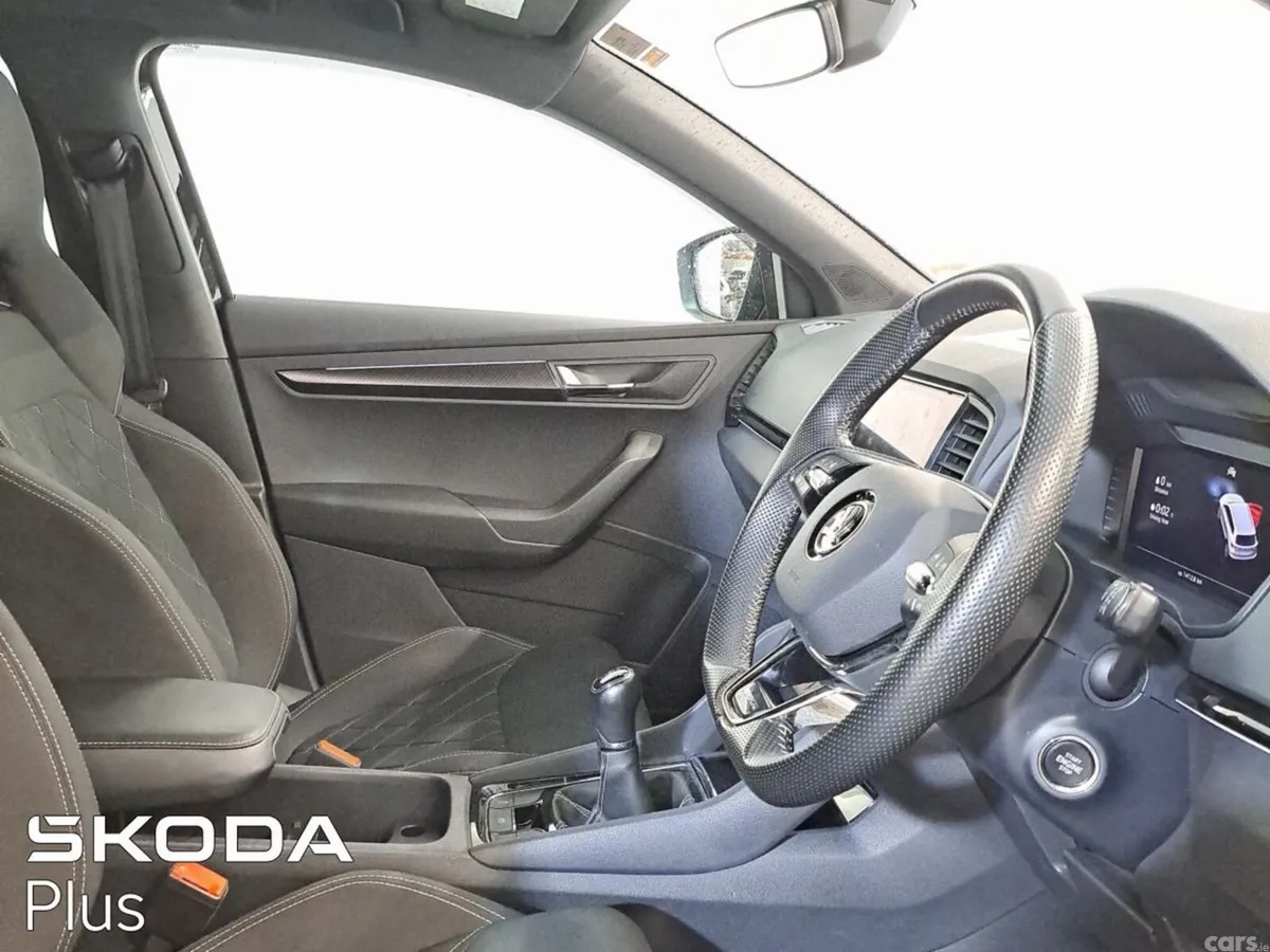 Skoda Karoq SUV, Diesel, 2023, Black
