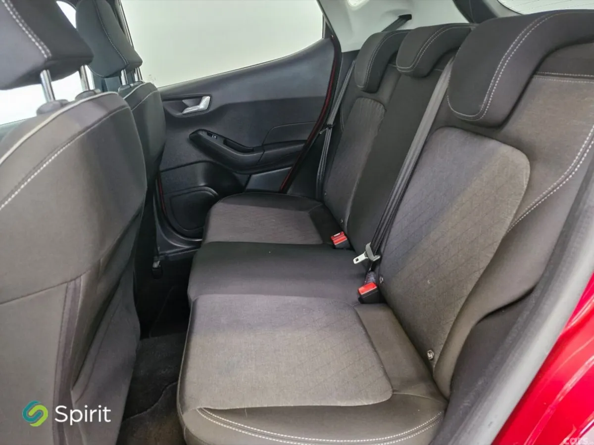 Ford Fiesta Hatchback, Petrol, 2018, Red