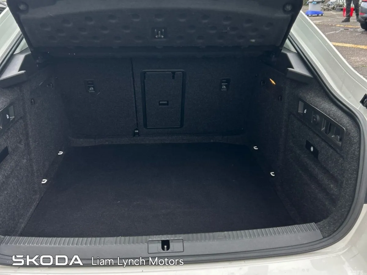 Skoda Superb Saloon, Diesel, 2018, White