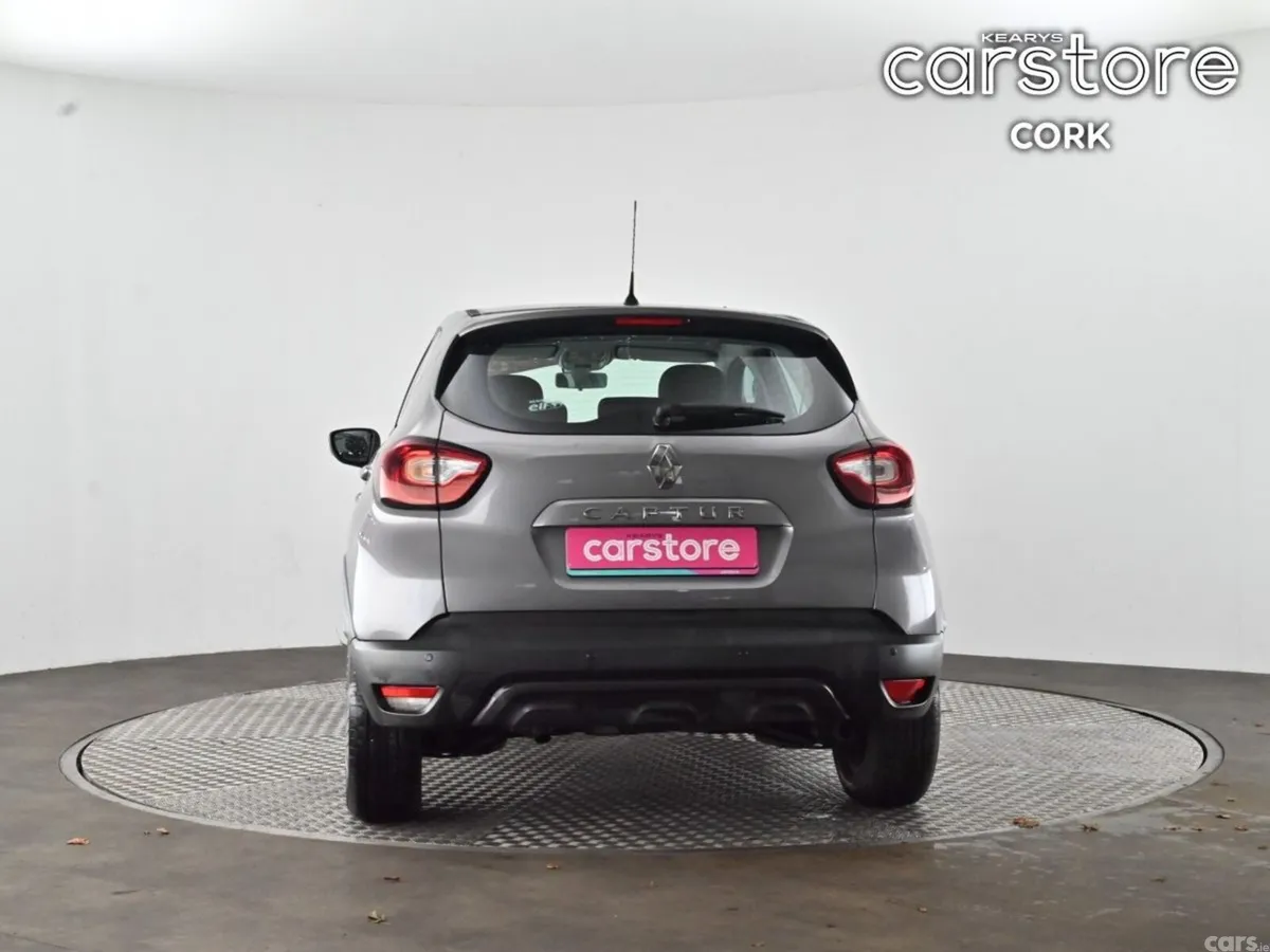 Renault Captur Hatchback, Petrol, 2019, Grey