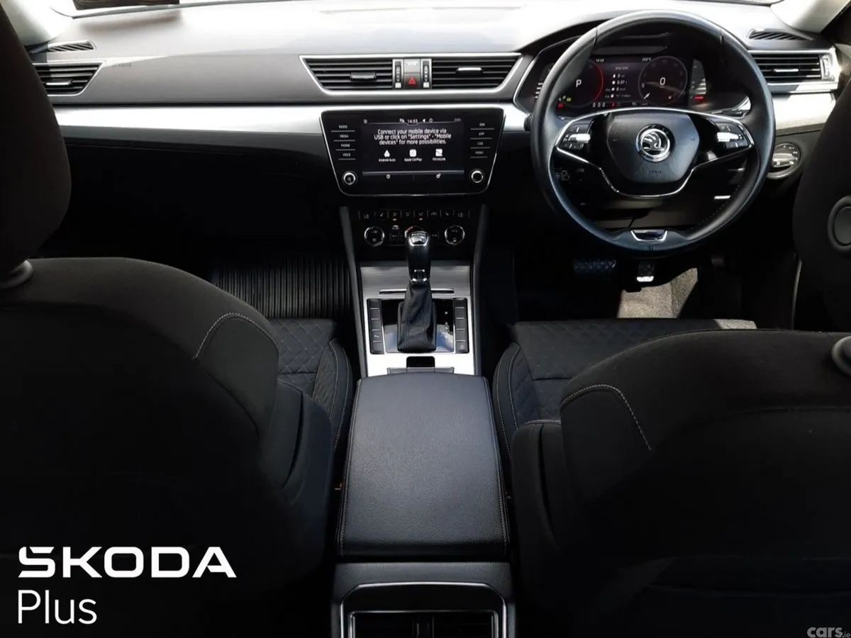 Skoda Superb Saloon, Diesel, 2023, Blue