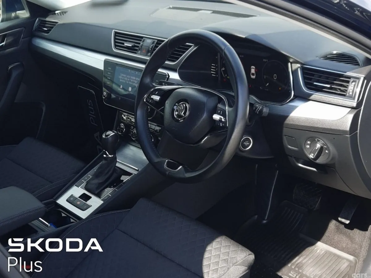 Skoda Superb Saloon, Diesel, 2023, Blue