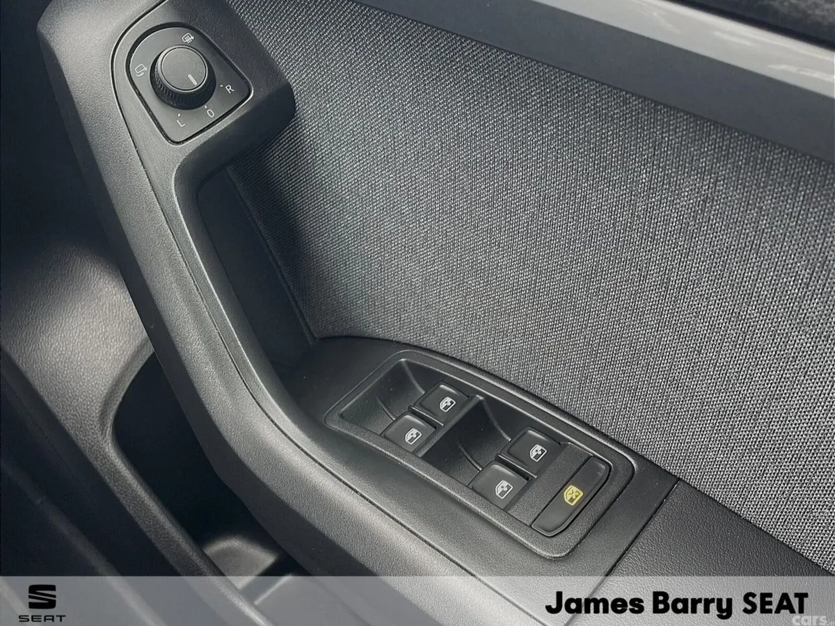SEAT Ateca SUV, Diesel, 2023, Grey