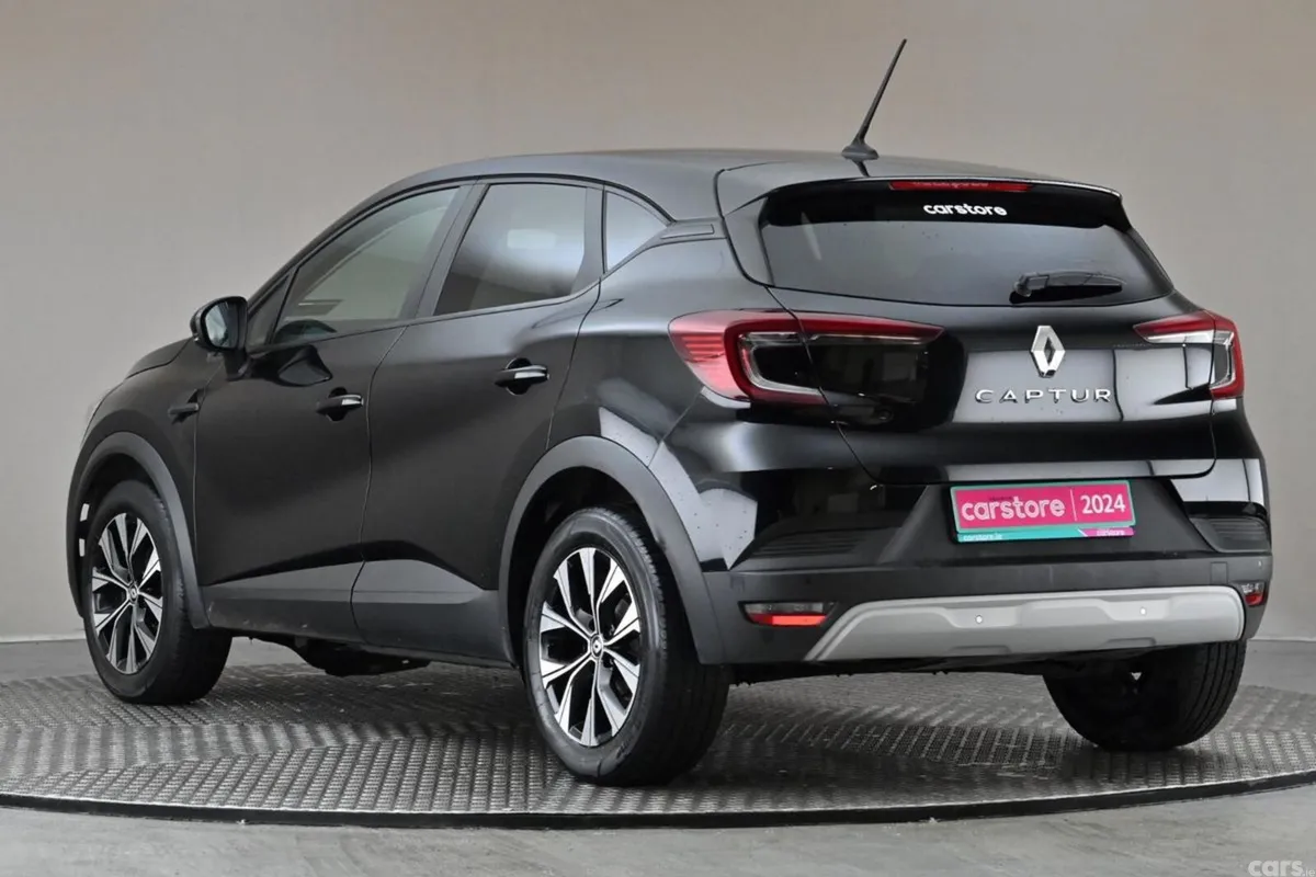 Renault Captur SUV, Petrol, 2024, Black