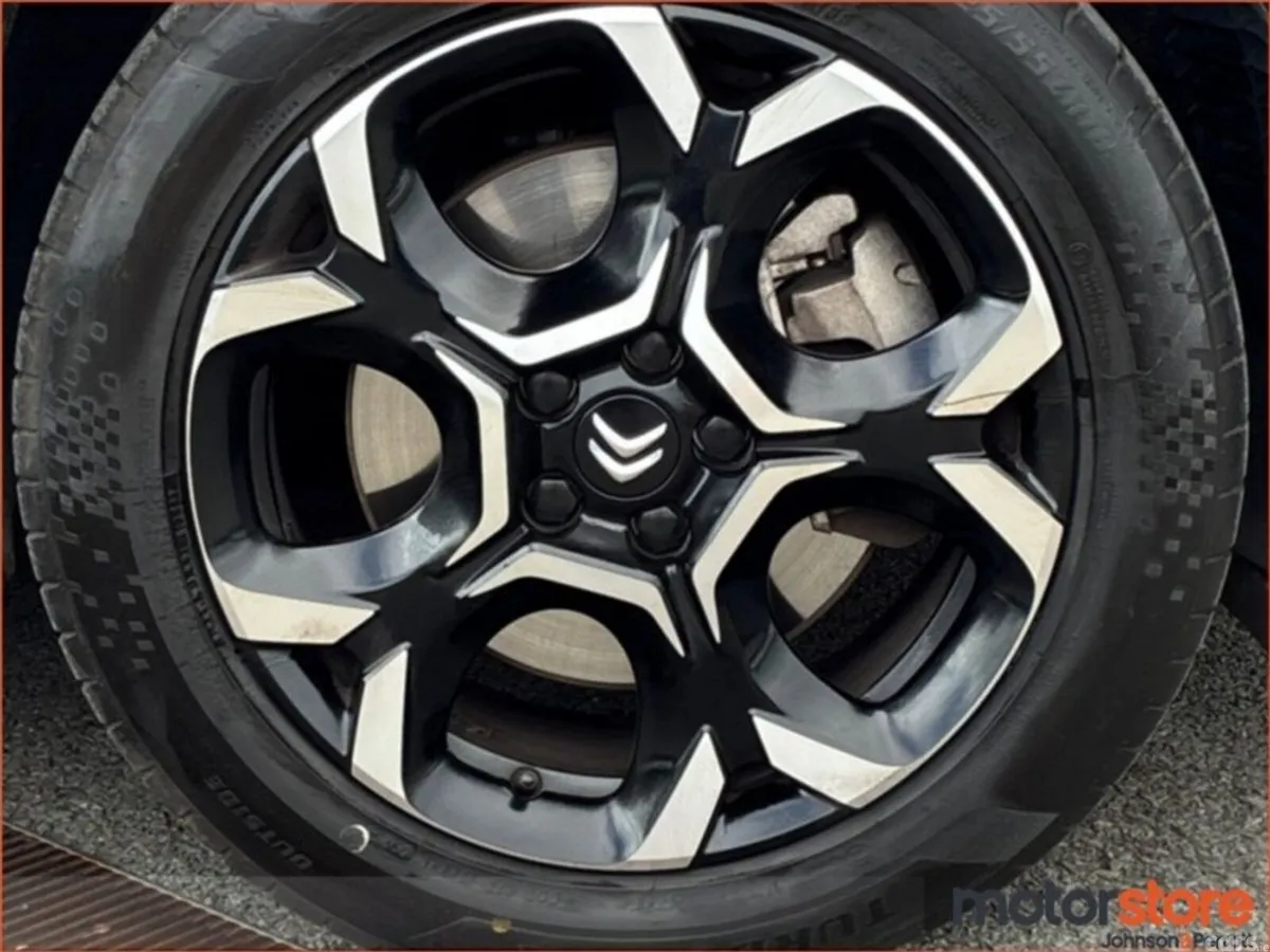 Citroen C5 Aircross SUV, Petrol Hybrid, 2024, Grey