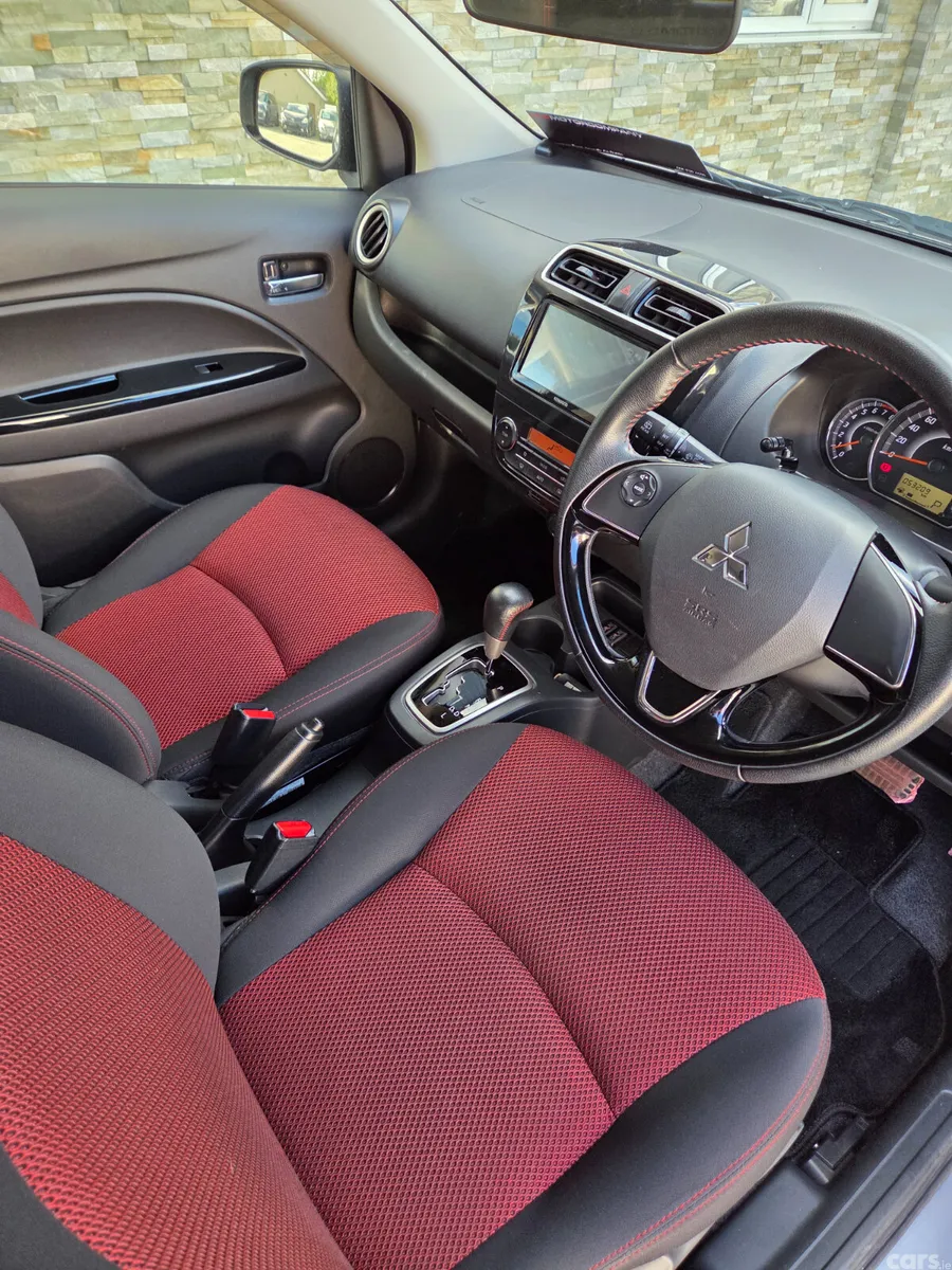 Mitsubishi Mirage Hatchback, Petrol, 2019, Grey