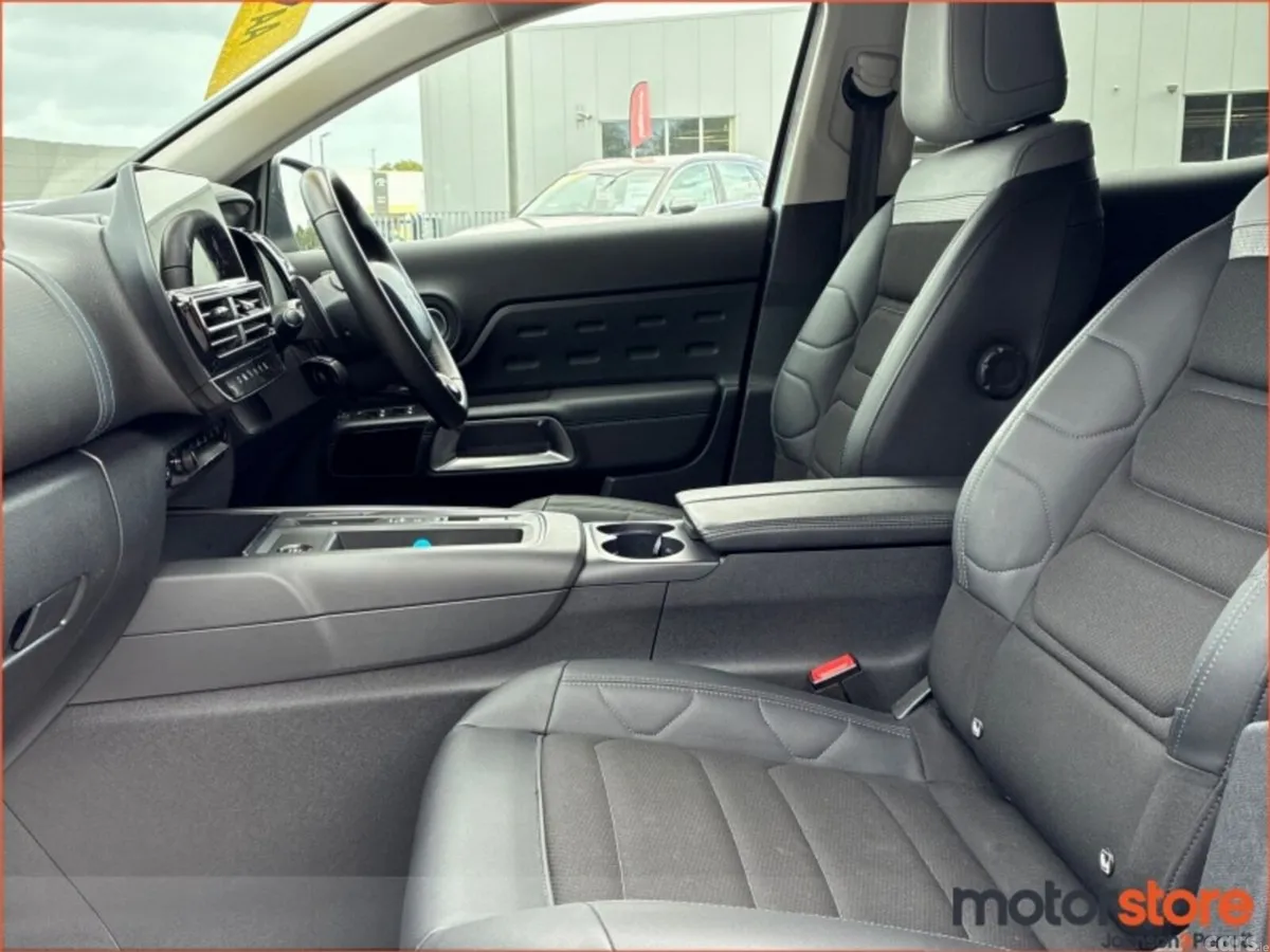 Citroen C5 Aircross SUV, Petrol Hybrid, 2024, Grey