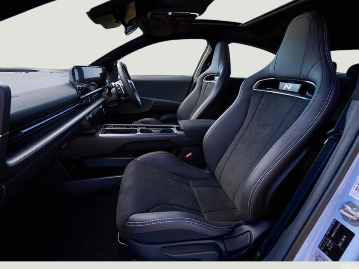 Hyundai IONIQ 6 Saloon, Electric, 2027, Blue