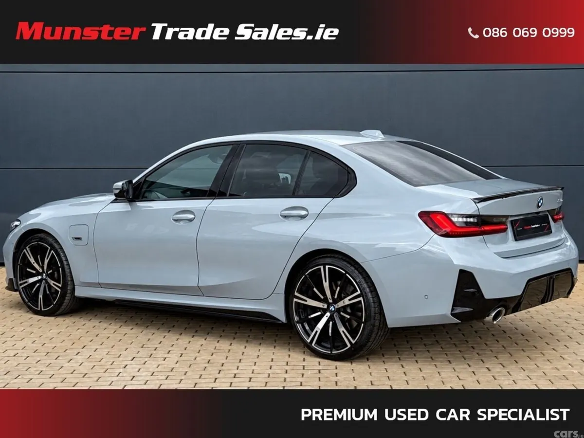 BMW 3-Series Saloon, Petrol Plug-in Hybrid, 2023, Grey