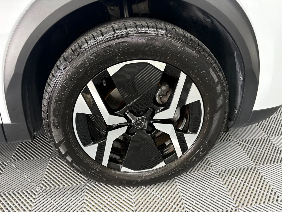 Peugeot 2008 SUV, Petrol, 2024, White