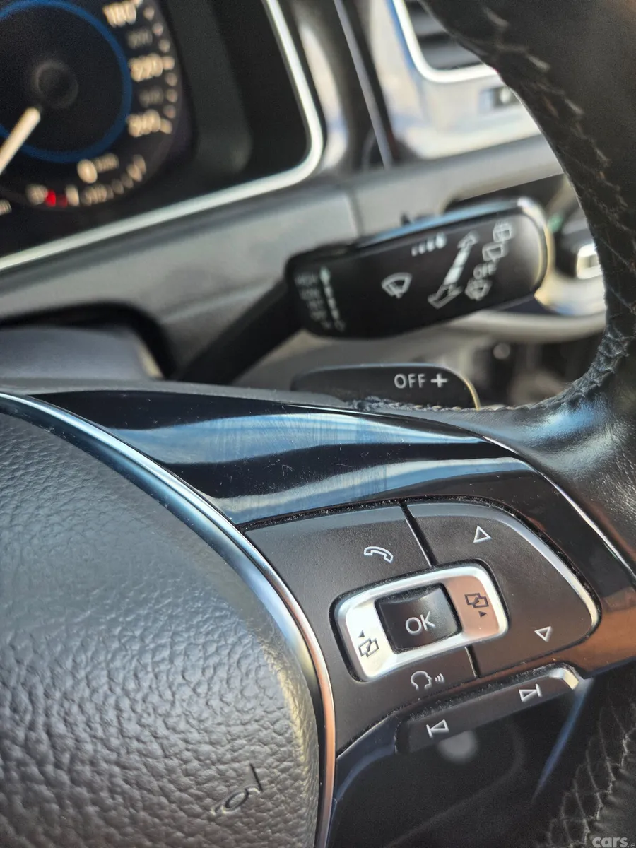 Volkswagen Golf Hatchback, Petrol, 2017, Black