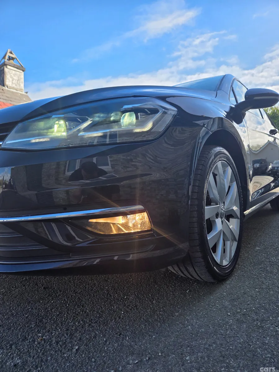 Volkswagen Golf Hatchback, Petrol, 2017, Black