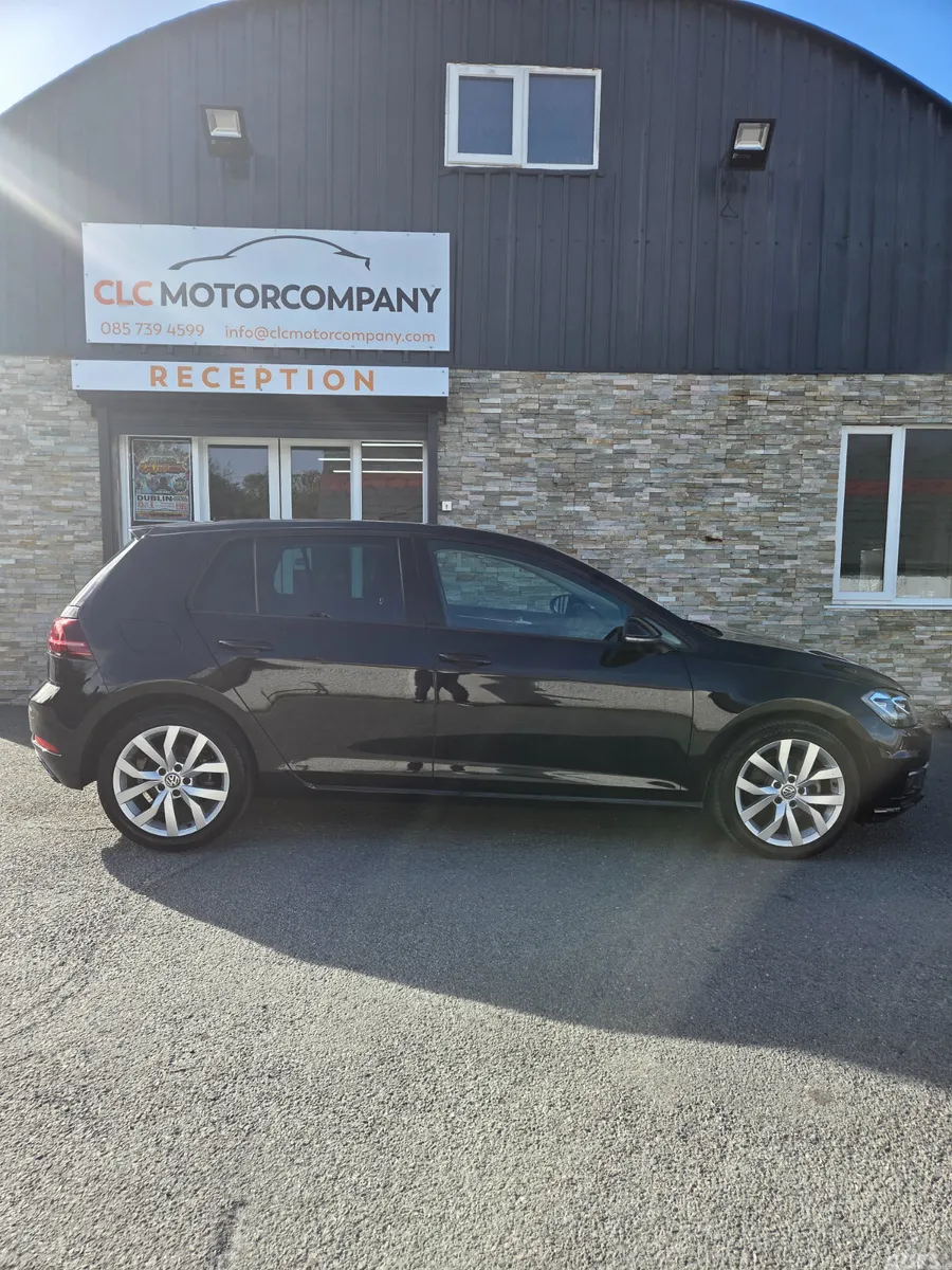 Volkswagen Golf Hatchback, Petrol, 2017, Black