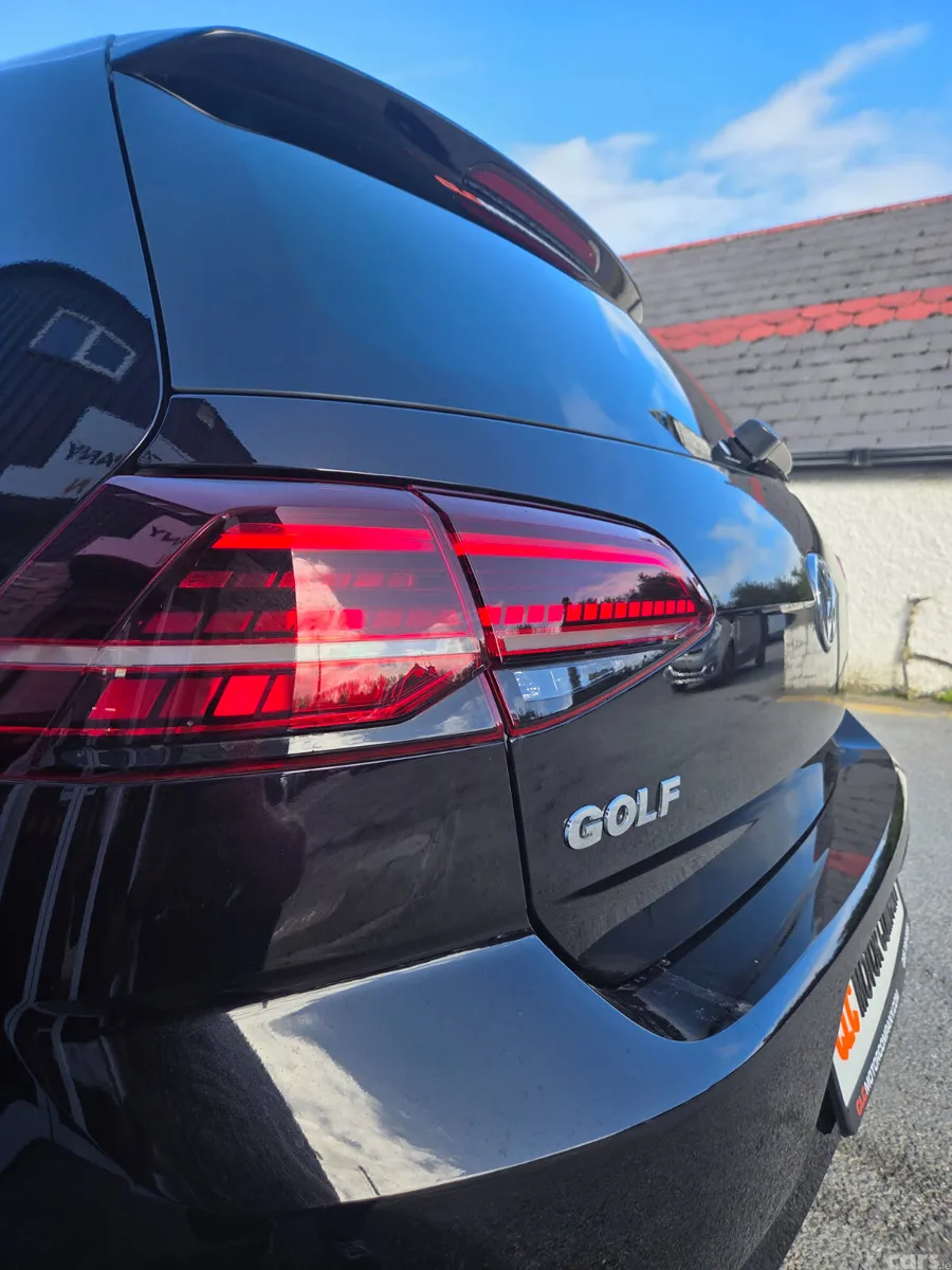 Volkswagen Golf Hatchback, Petrol, 2017, Black