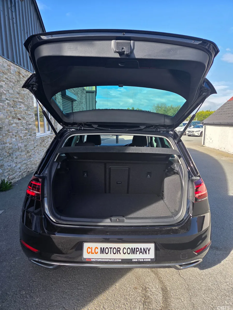Volkswagen Golf Hatchback, Petrol, 2017, Black