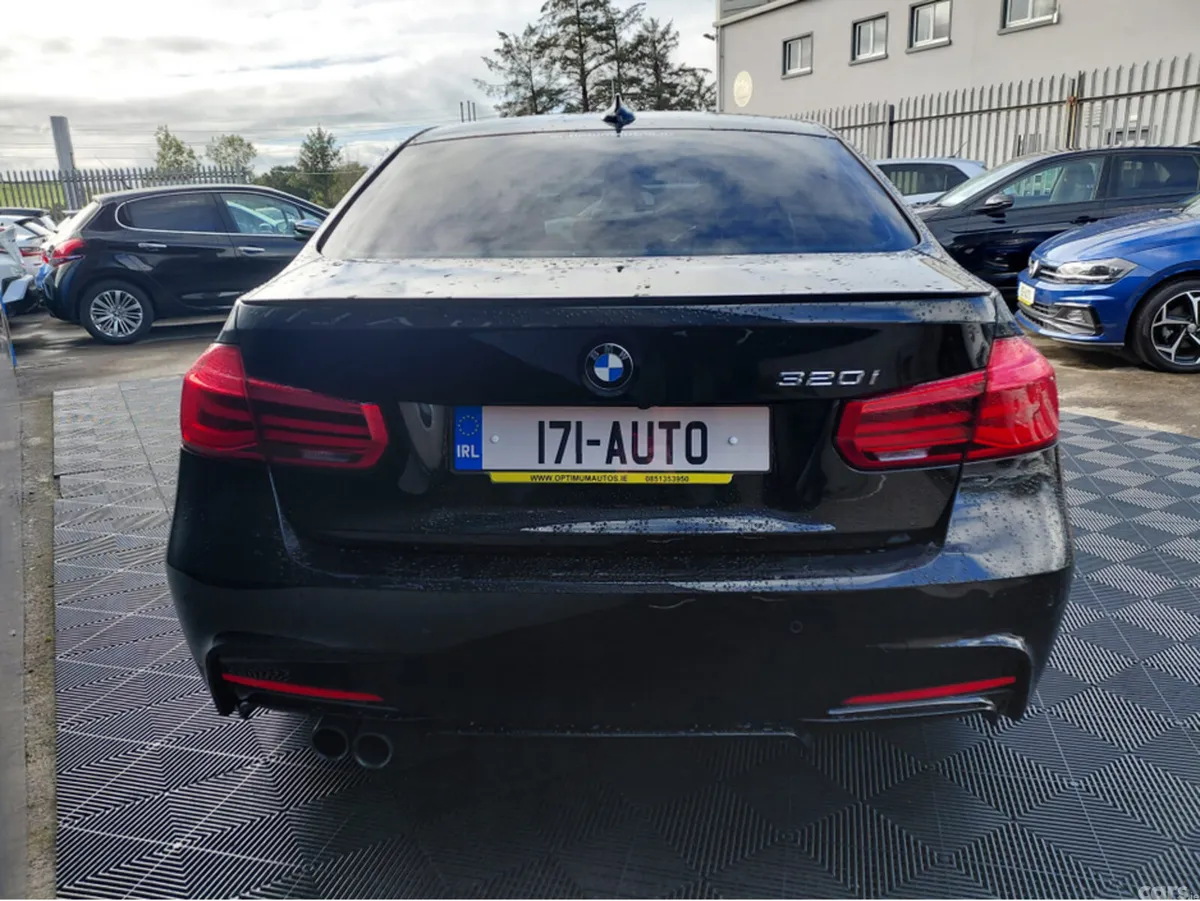 BMW 3-Series Saloon, Petrol, 2017, Black