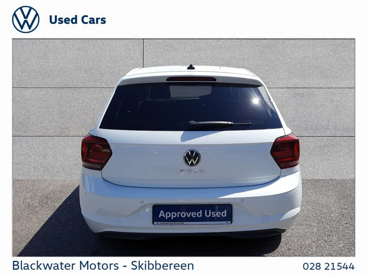 Volkswagen Polo Hatchback, Petrol, 2021, White