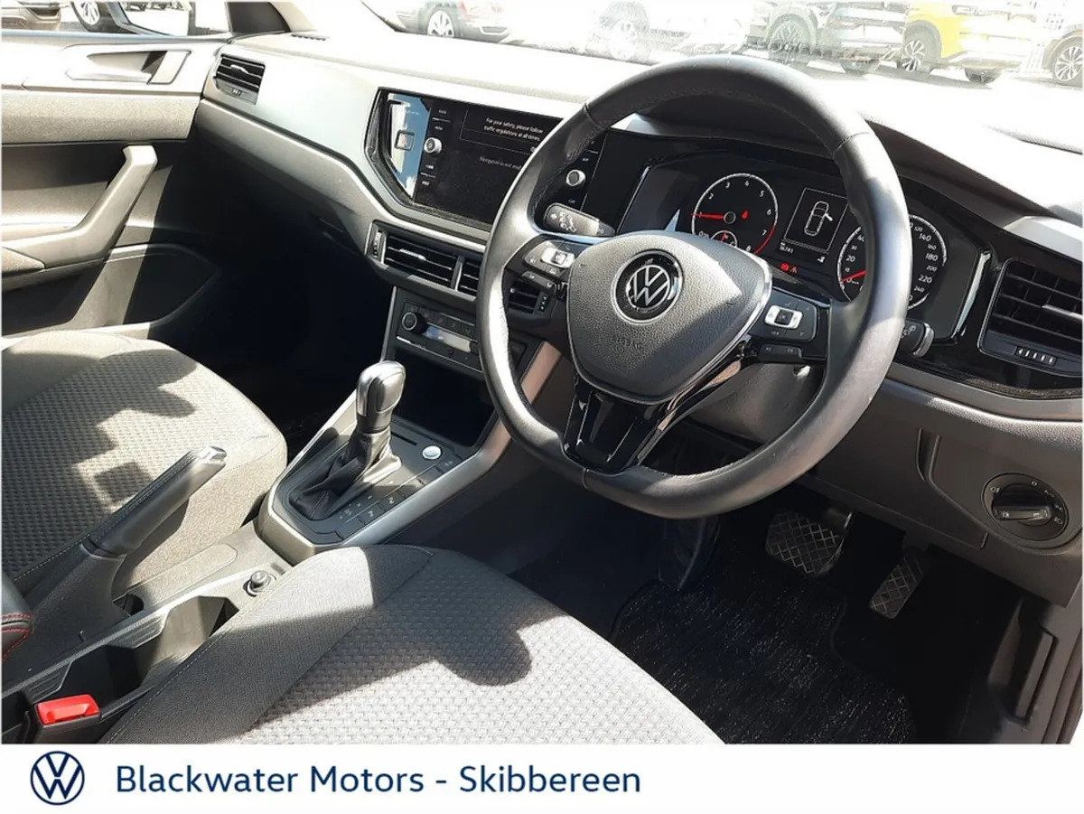 Volkswagen Polo Hatchback, Petrol, 2021, White