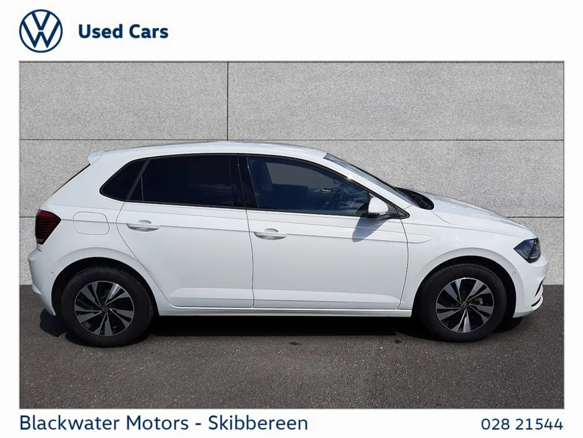 Volkswagen Polo Hatchback, Petrol, 2021, White