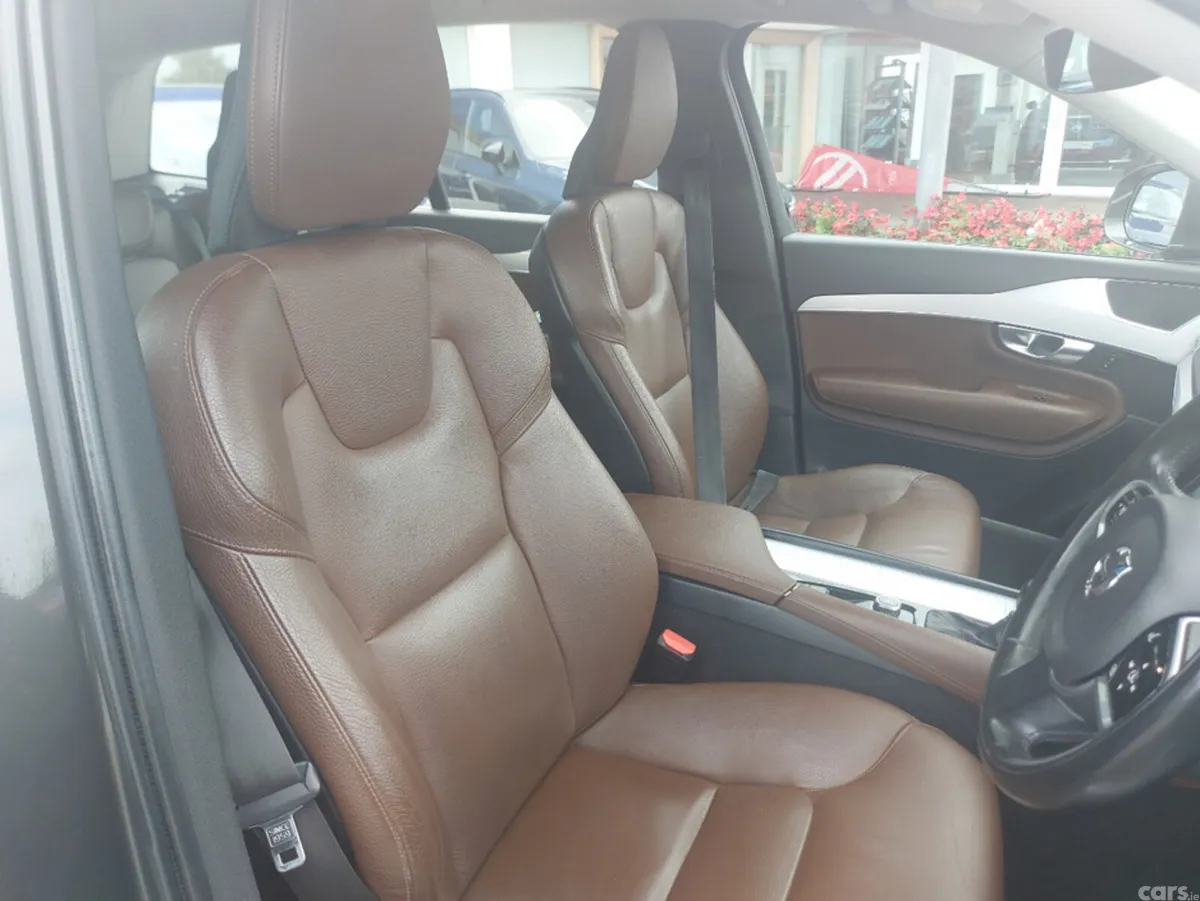 Volvo XC90 MPV, Diesel, 2019, Grey