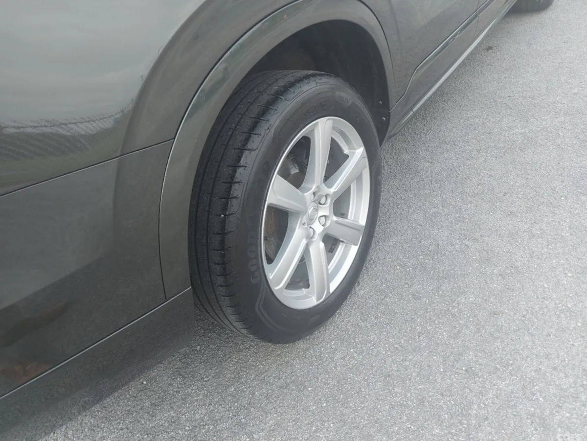 Volvo XC90 MPV, Diesel, 2019, Grey