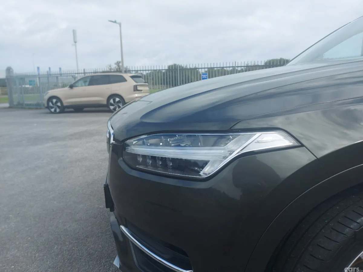 Volvo XC90 MPV, Diesel, 2019, Grey