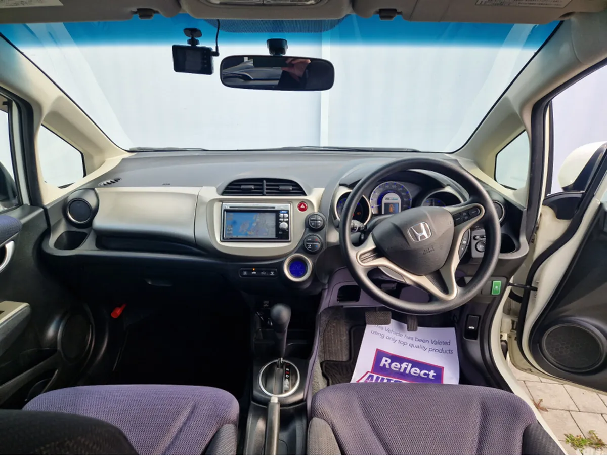 Honda Fit Hatchback, Petrol Hybrid, 2011, White