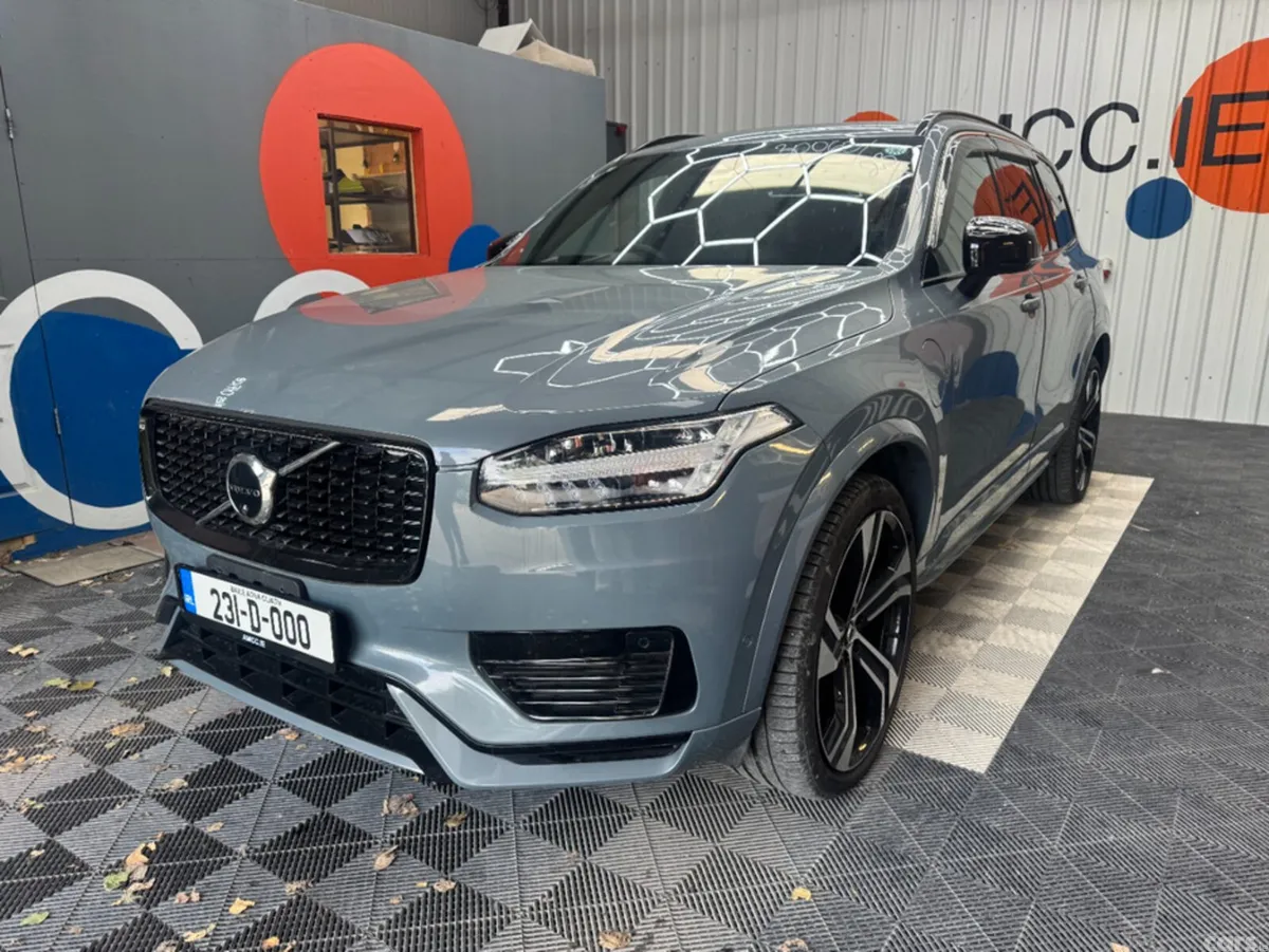 Volvo XC90 SUV, Petrol Plug-in Hybrid, 2023, Grey