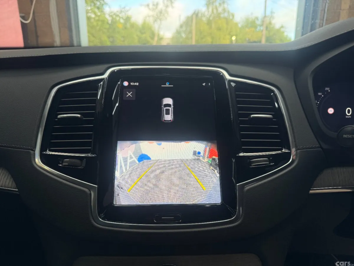 Volvo XC90 SUV, Petrol Plug-in Hybrid, 2023, Grey
