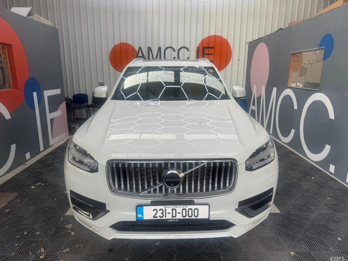 Volvo XC90 SUV, Petrol Hybrid, 2023, White