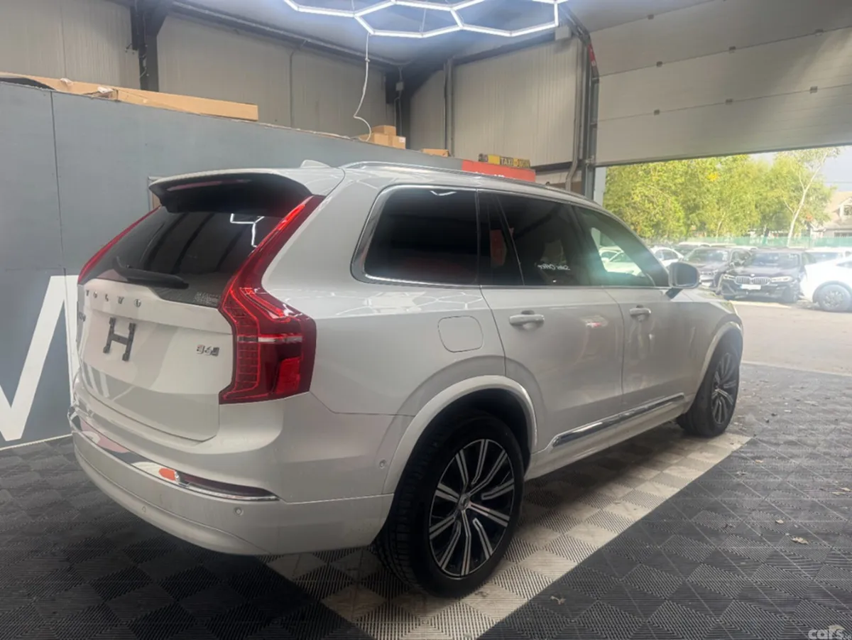 Volvo XC90 SUV, Petrol Hybrid, 2023, White
