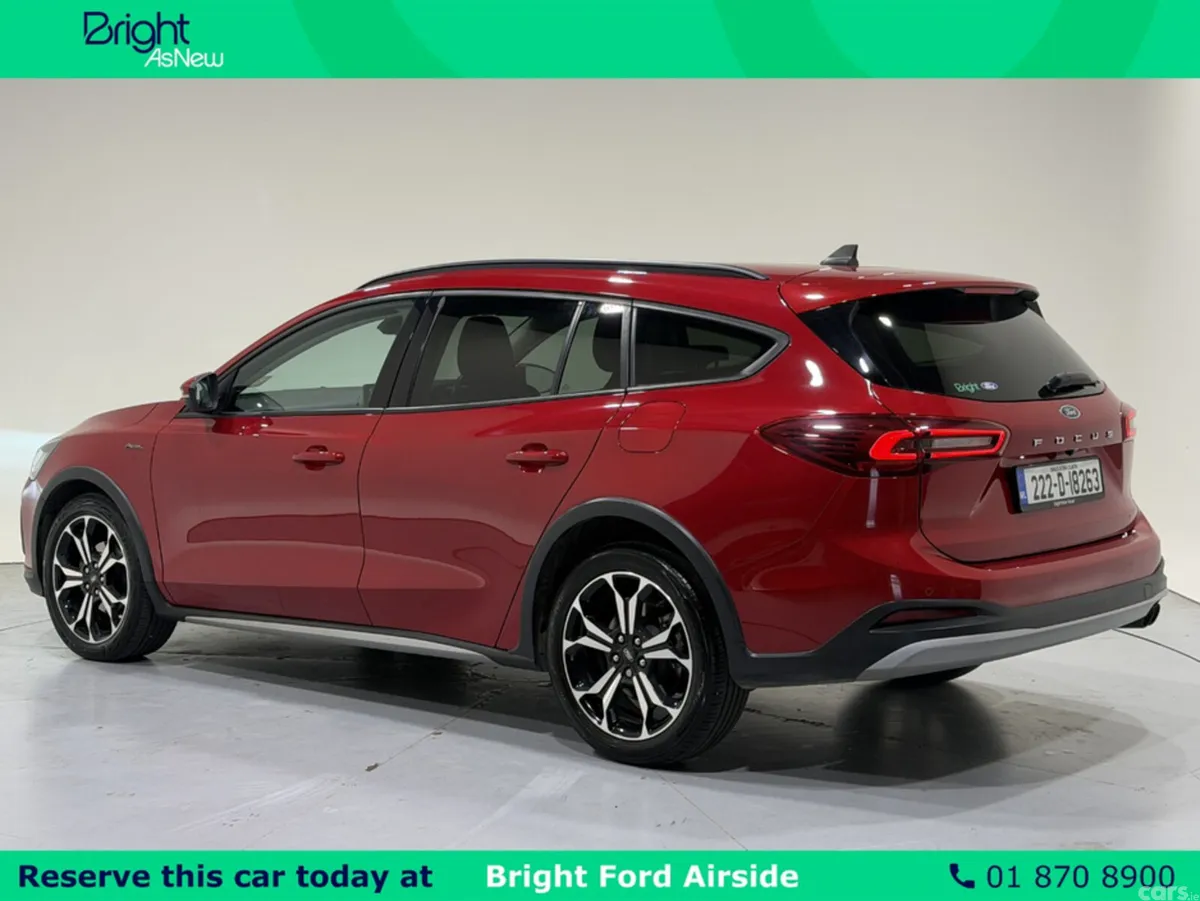 Ford Focus Estate, Petrol, 2022, Red