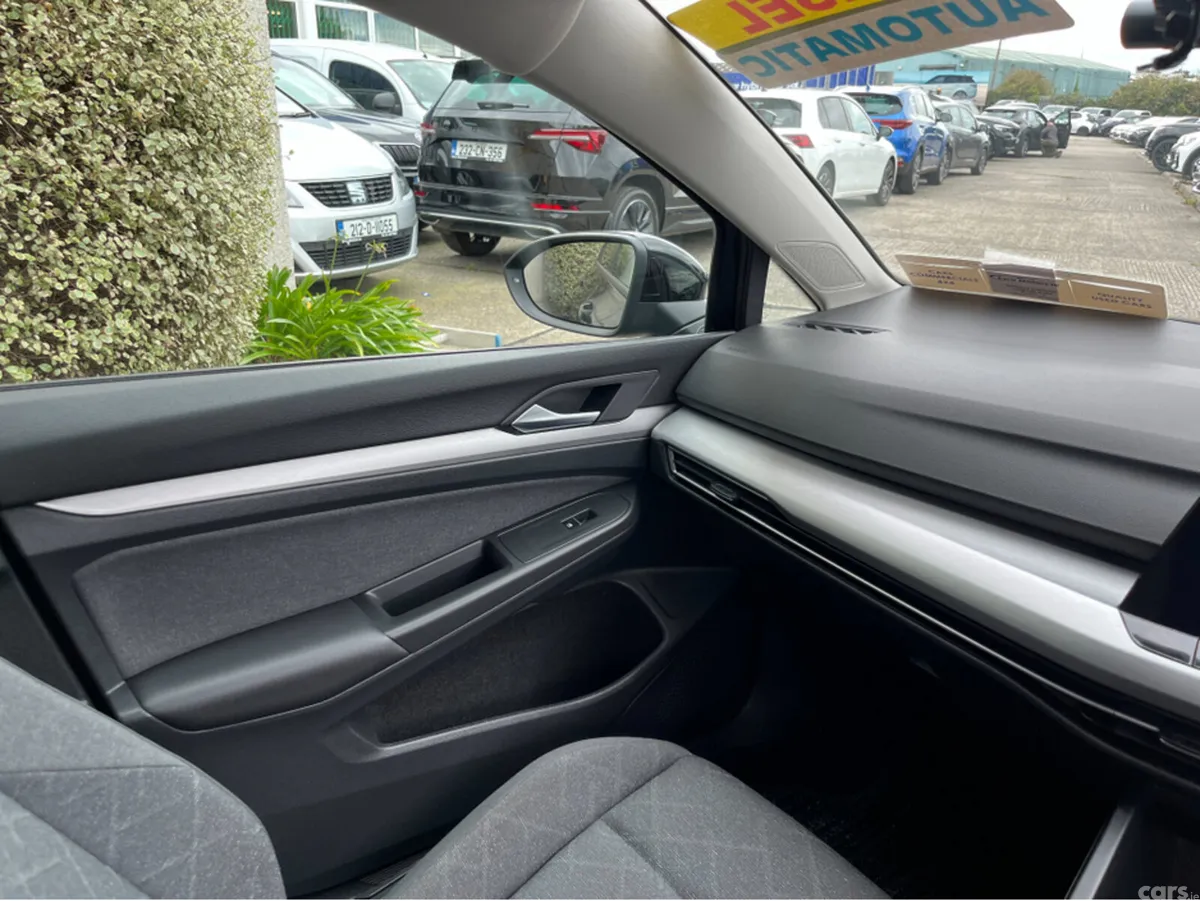 Volkswagen Golf Hatchback, Diesel, 2024, White