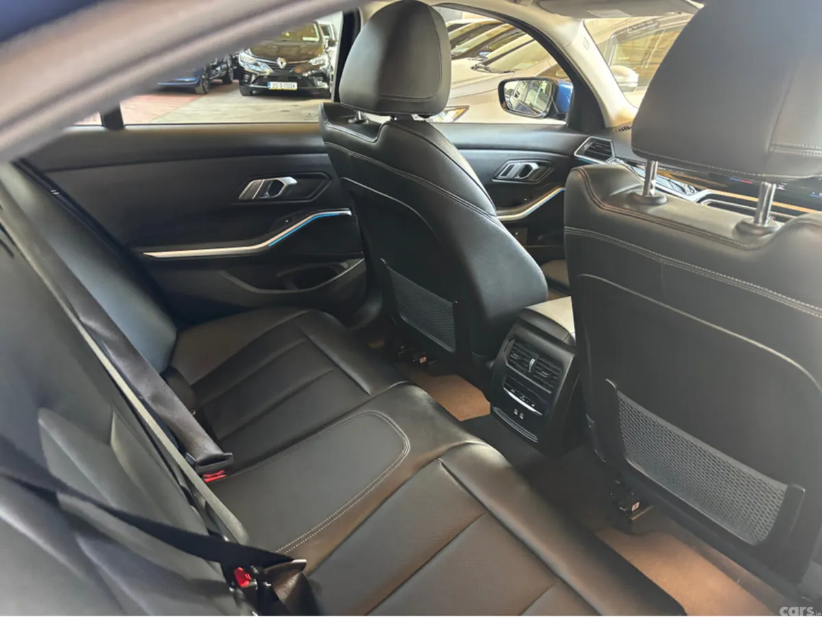 BMW 3-Series Saloon, Diesel, 2023, Blue
