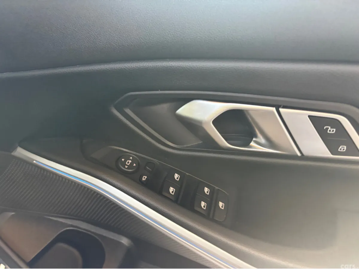 BMW 3-Series Saloon, Diesel, 2023, Blue