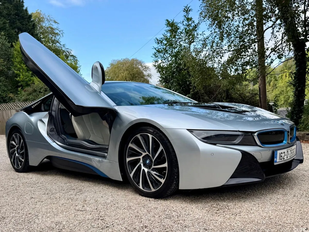 BMW i8 Coupe, Petrol Plug-in Hybrid, 2016, Silver