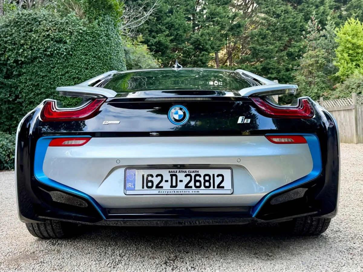 BMW i8 Coupe, Petrol Plug-in Hybrid, 2016, Silver