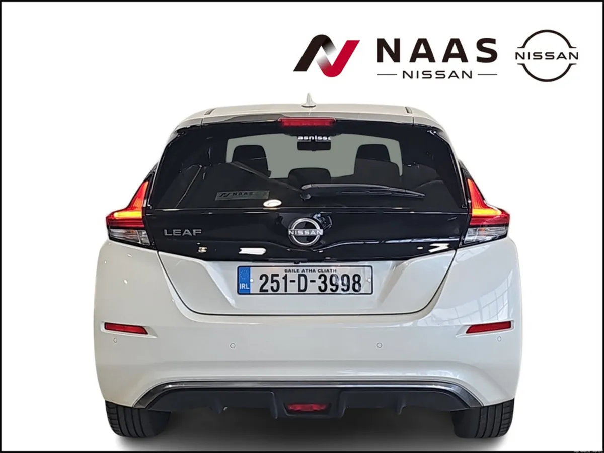Nissan Leaf Hatchback, Electric, 2025, White