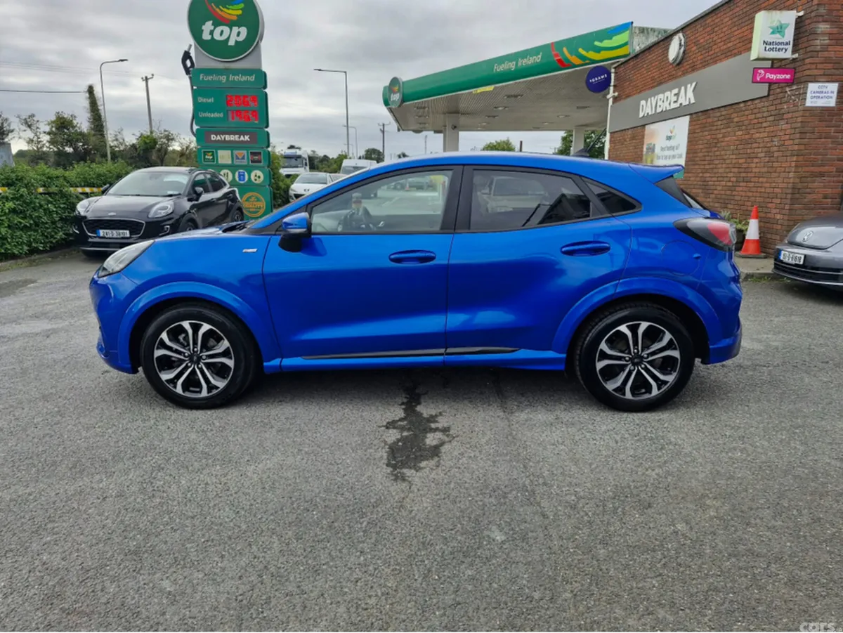 Ford Puma MPV, Petrol Hybrid, 2021, Blue