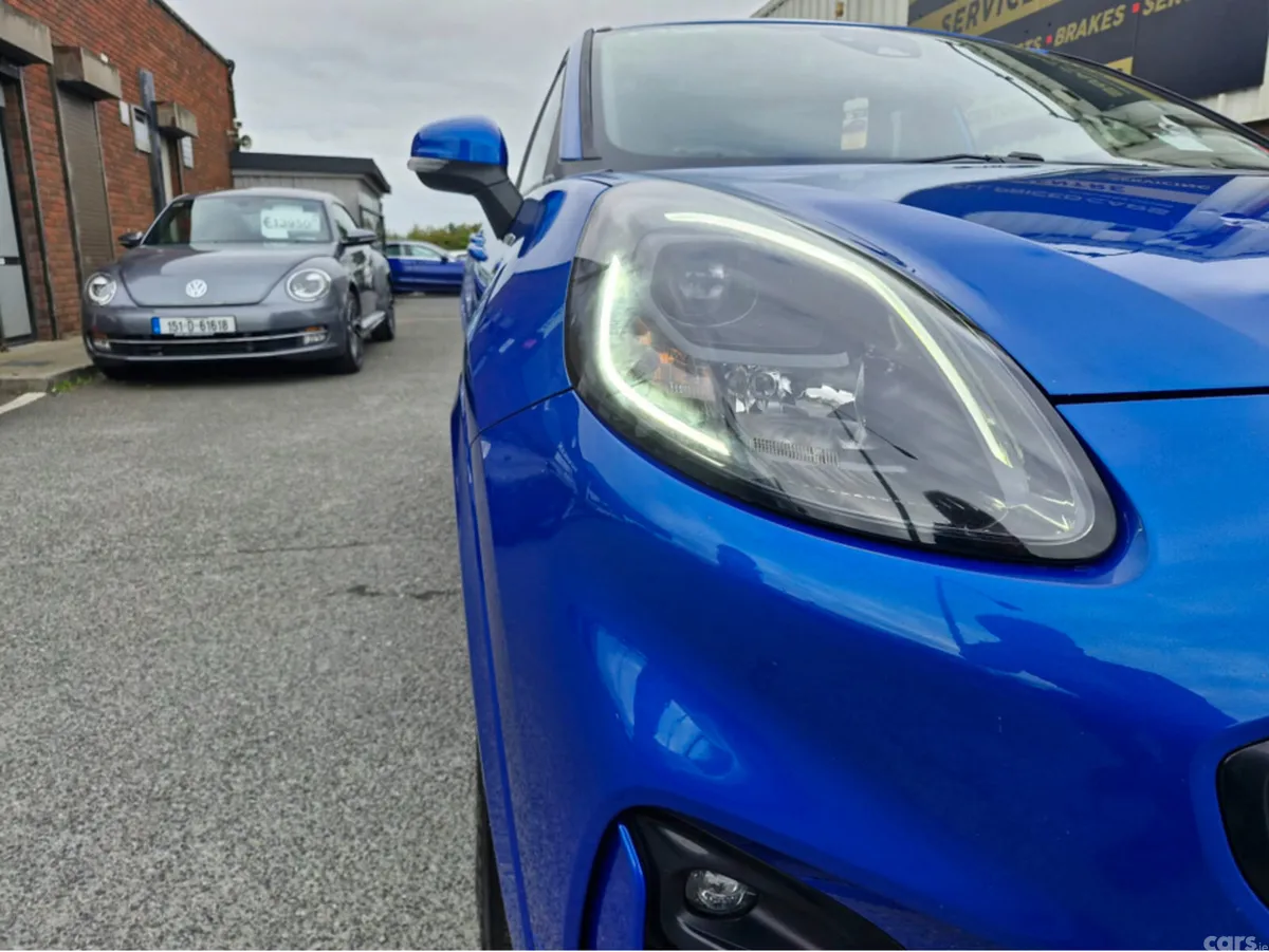 Ford Puma MPV, Petrol Hybrid, 2021, Blue