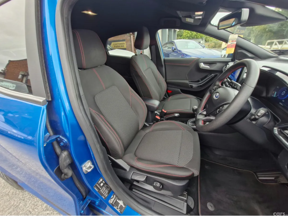 Ford Puma MPV, Petrol Hybrid, 2021, Blue