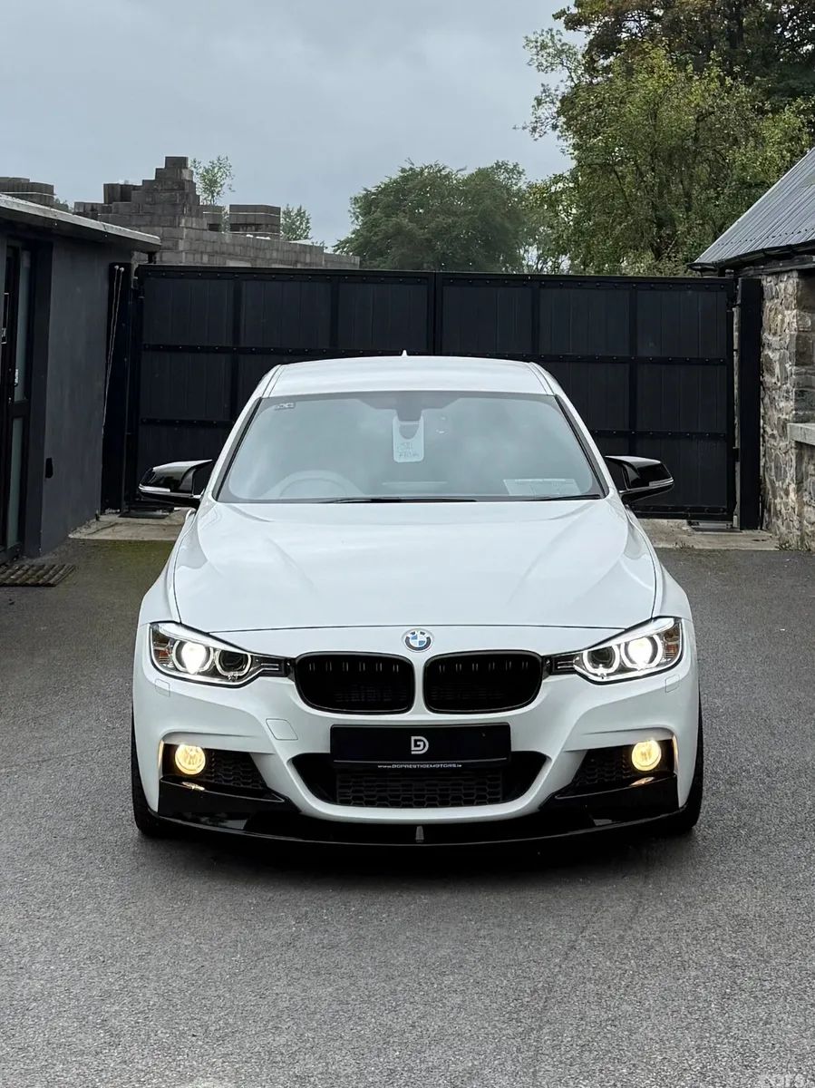 BMW 3-Series Saloon, Diesel, 2013, White