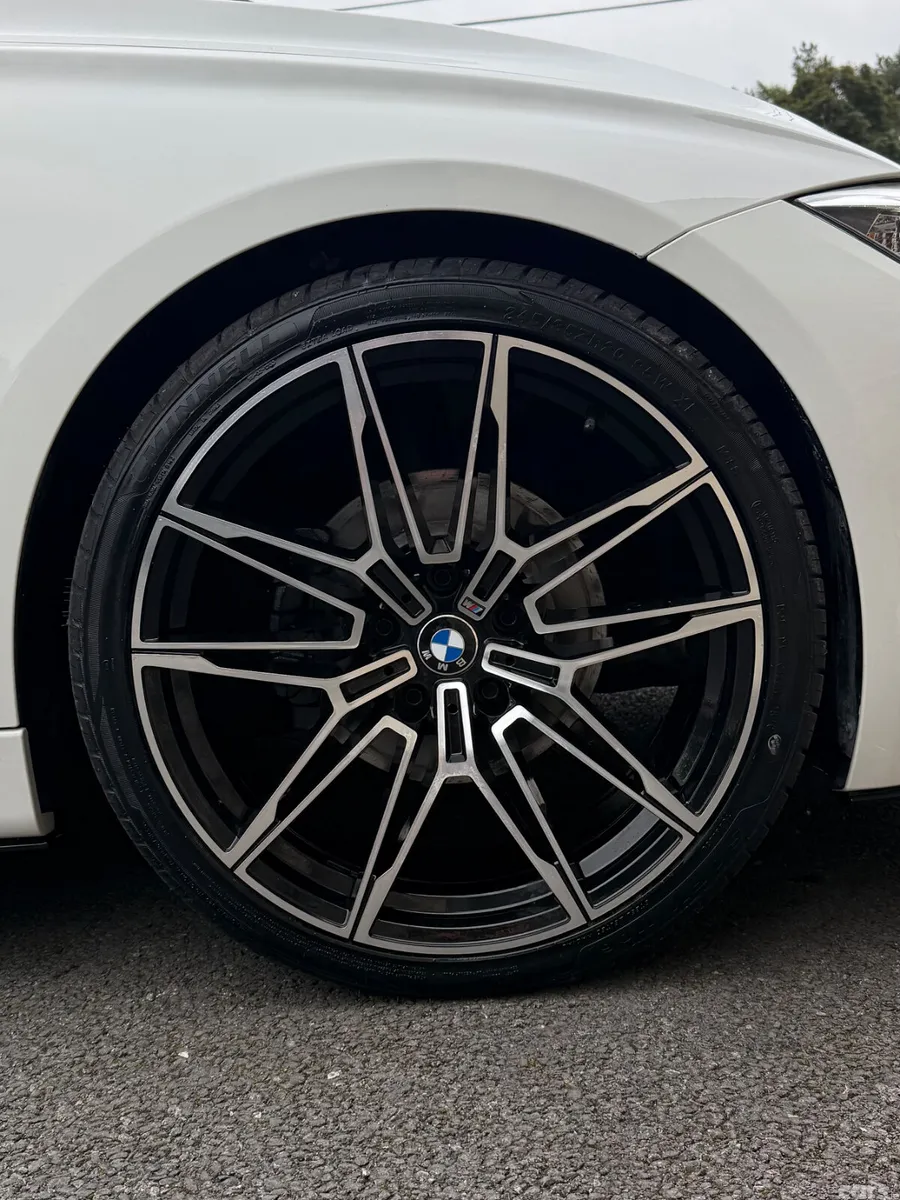 BMW 3-Series Saloon, Diesel, 2013, White