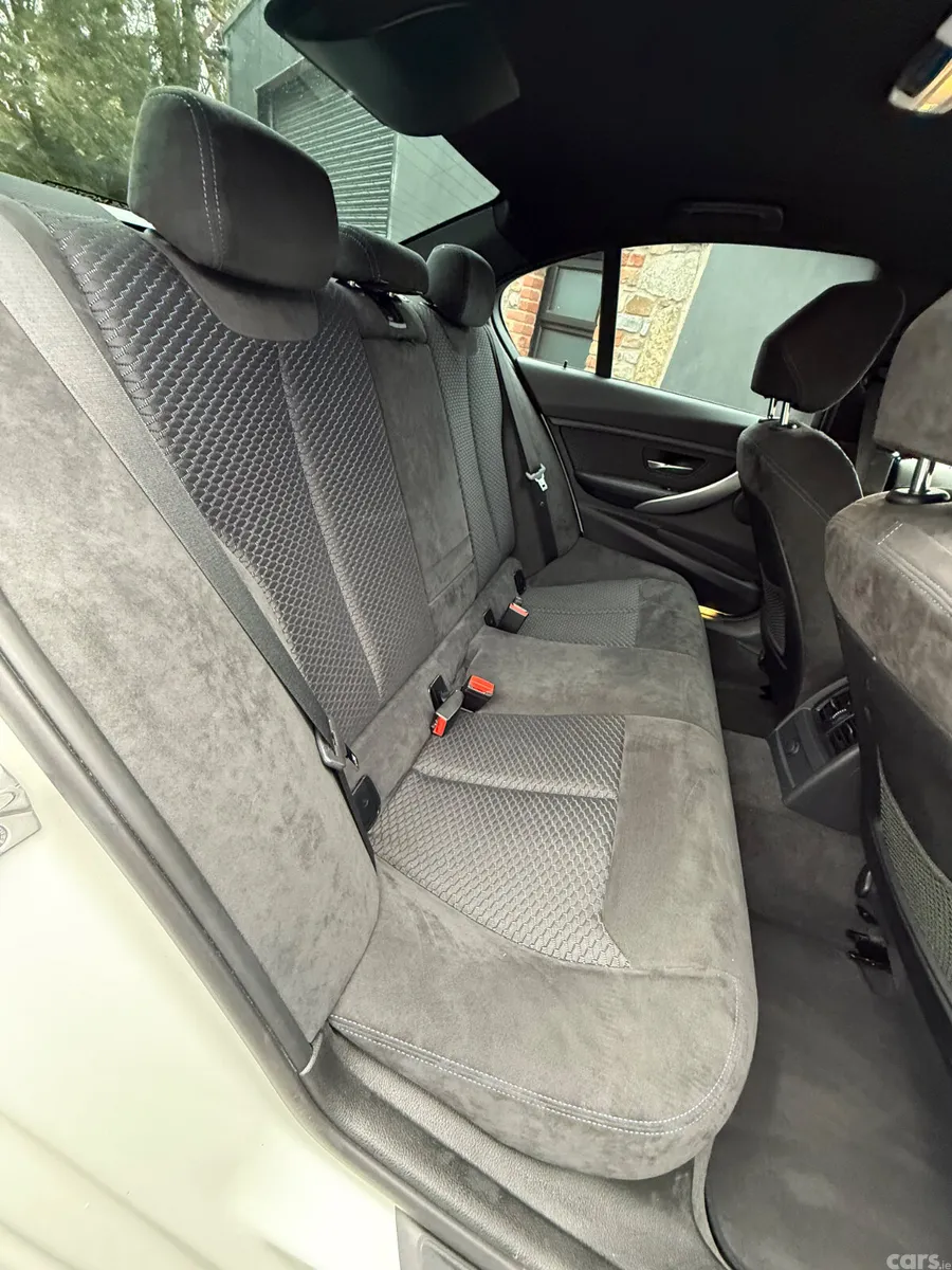 BMW 3-Series Saloon, Diesel, 2013, White
