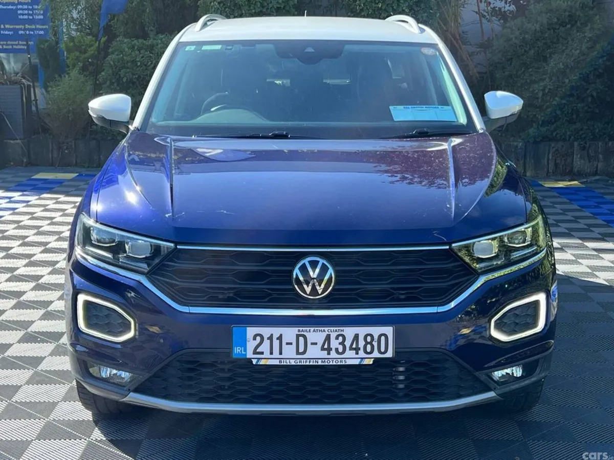 Volkswagen T-Roc SUV, Diesel, 2021, Blue