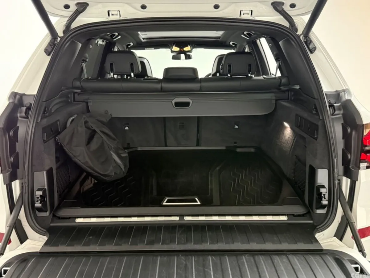 BMW X5 SUV, Petrol Plug-in Hybrid, 2024, White