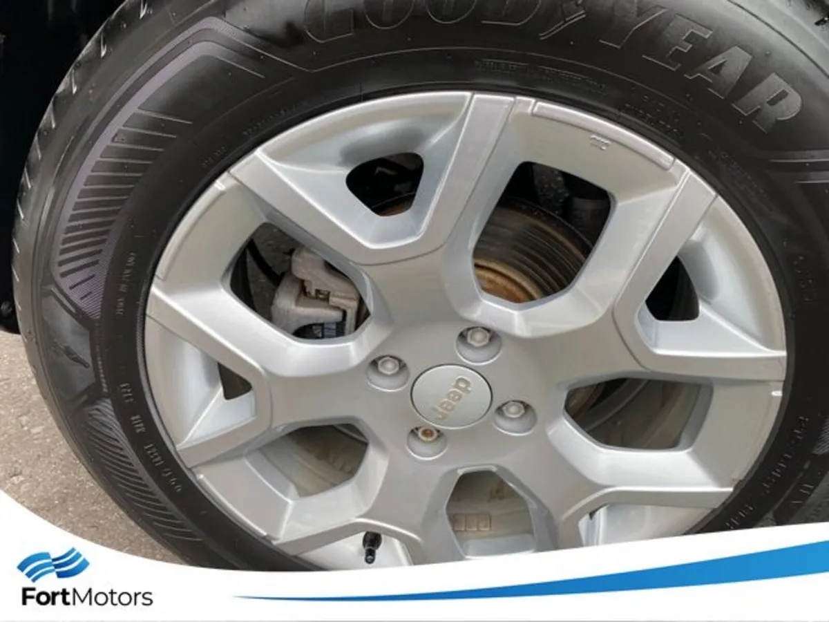 Jeep Avenger SUV, Electric, 2025, White