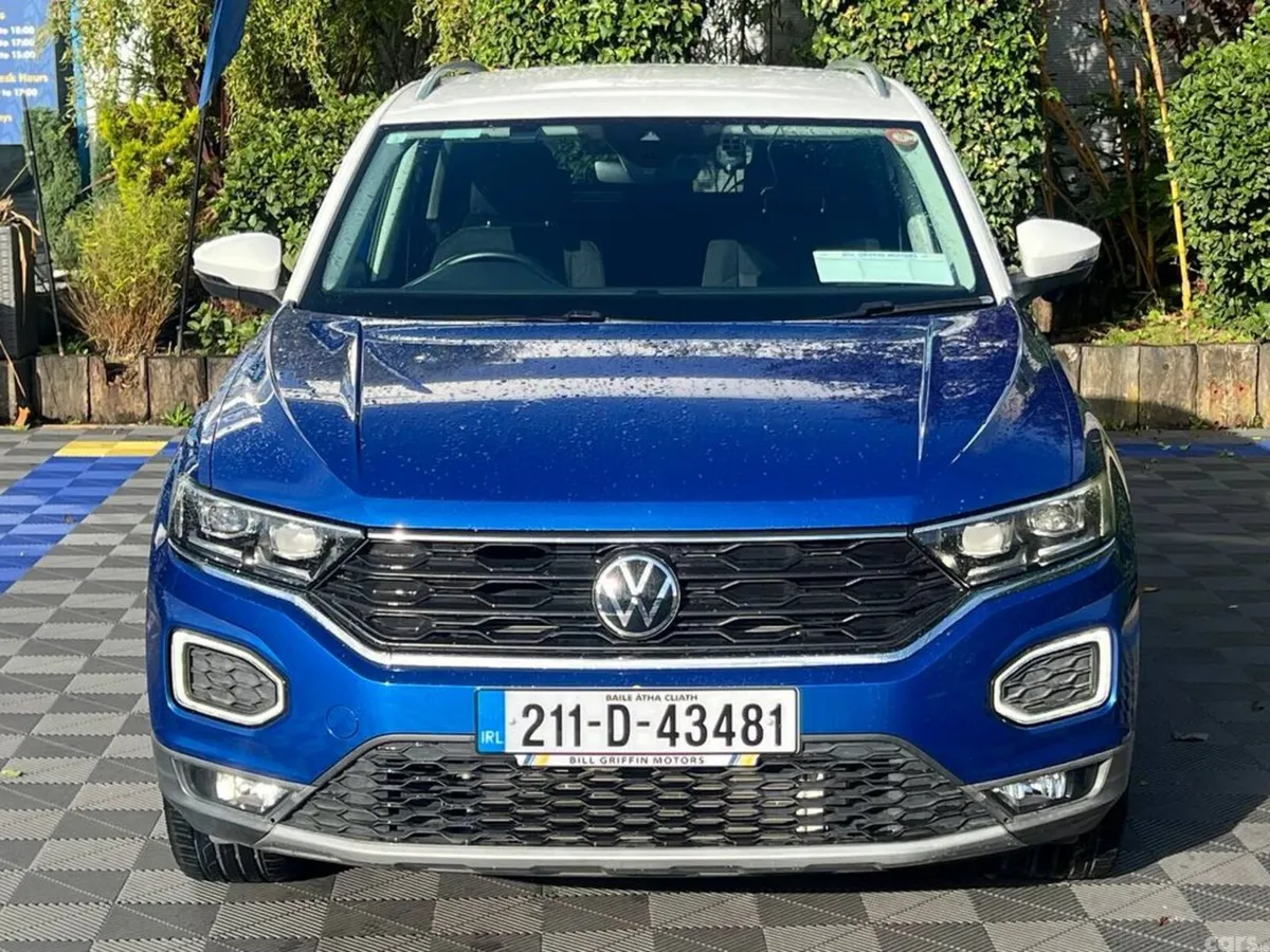 Volkswagen T-Roc SUV, Diesel, 2021, Blue