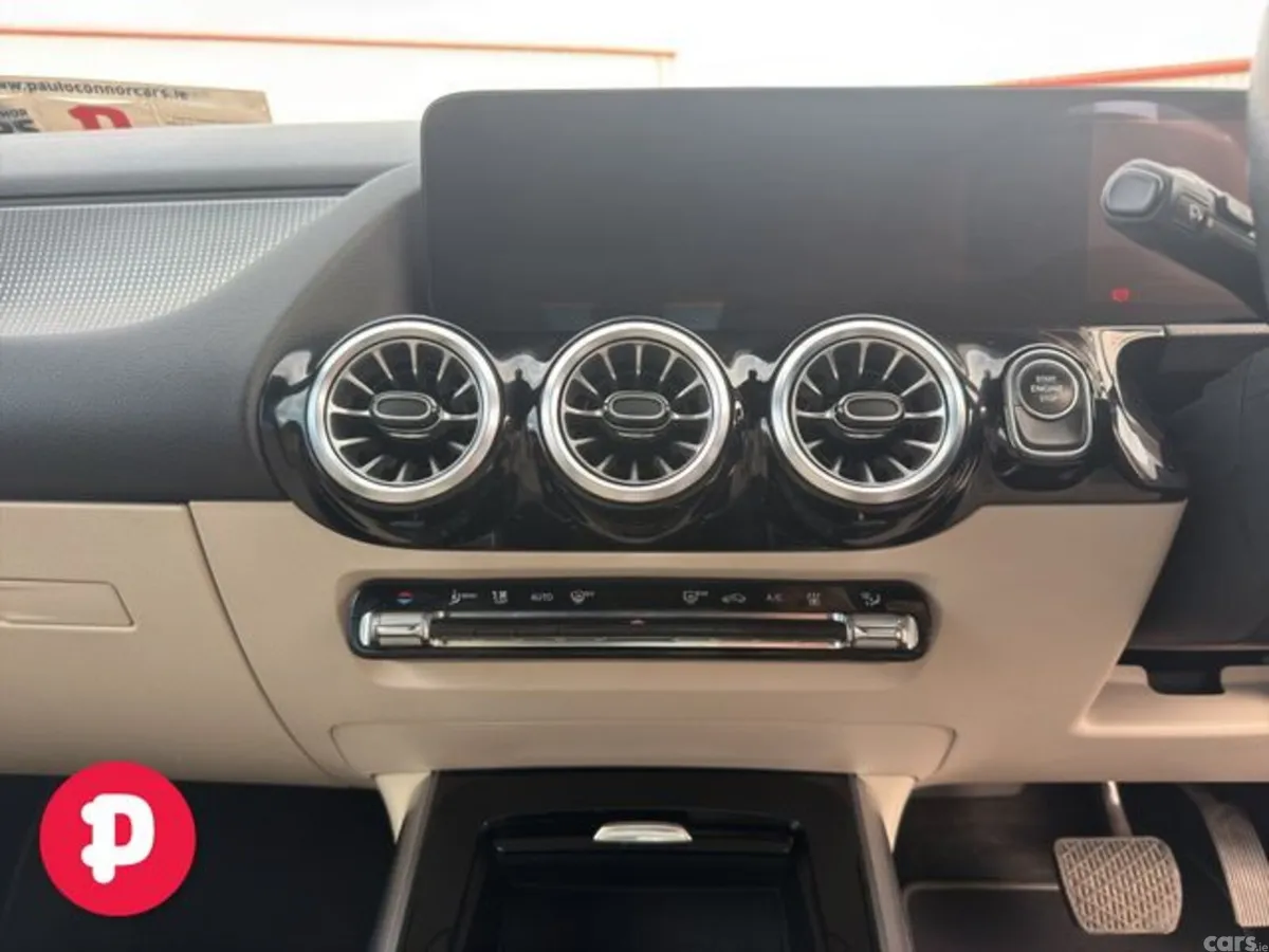 Mercedes-Benz GLA SUV, Petrol Plug-in Hybrid, 2023, Grey