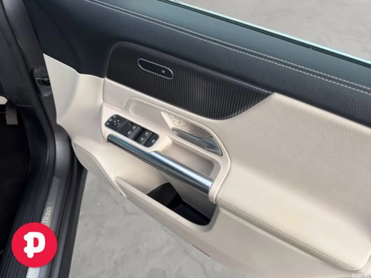 Mercedes-Benz GLA SUV, Petrol Plug-in Hybrid, 2023, Grey
